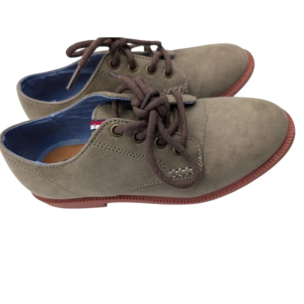 Tommy Hilfiger Kids Taupe‎ Suede Lace Up Oxford Dress Shoes Size 2